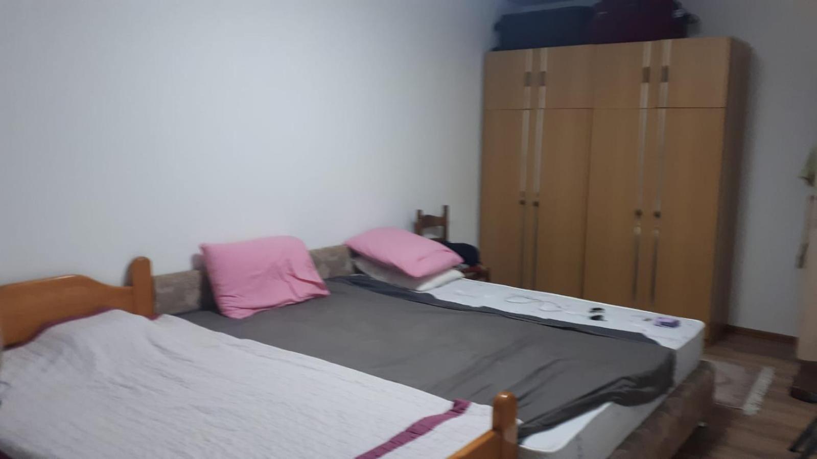 Appartamento Makedonyada Kiralik Ev Ve Arac Hizmeti Ile Birlikte Skopje Esterno foto